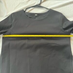 Lululemon Black Long Sleeve Top